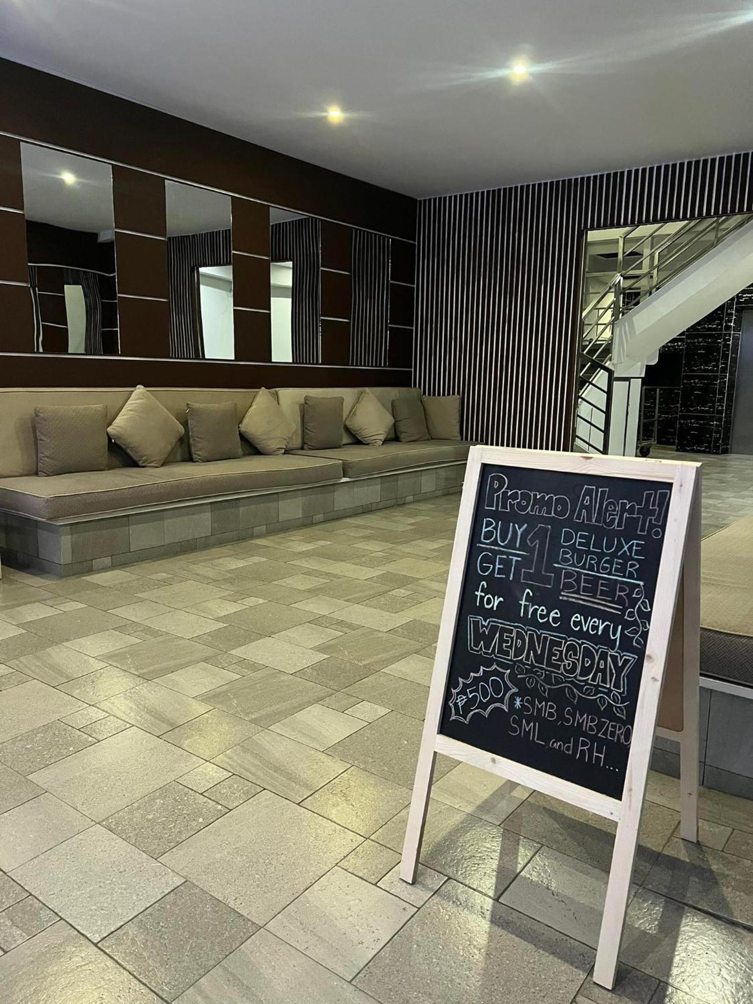 Chequers Suites Subic Bay Olongapo Eksteriør bilde