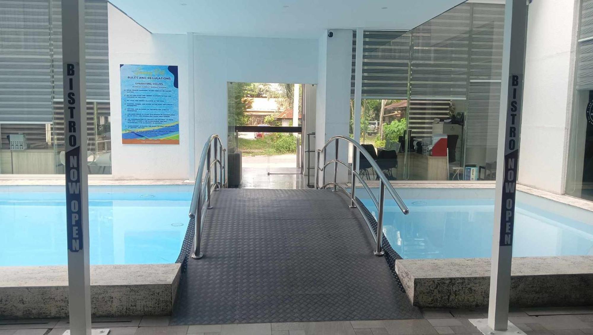 Chequers Suites Subic Bay Olongapo Eksteriør bilde