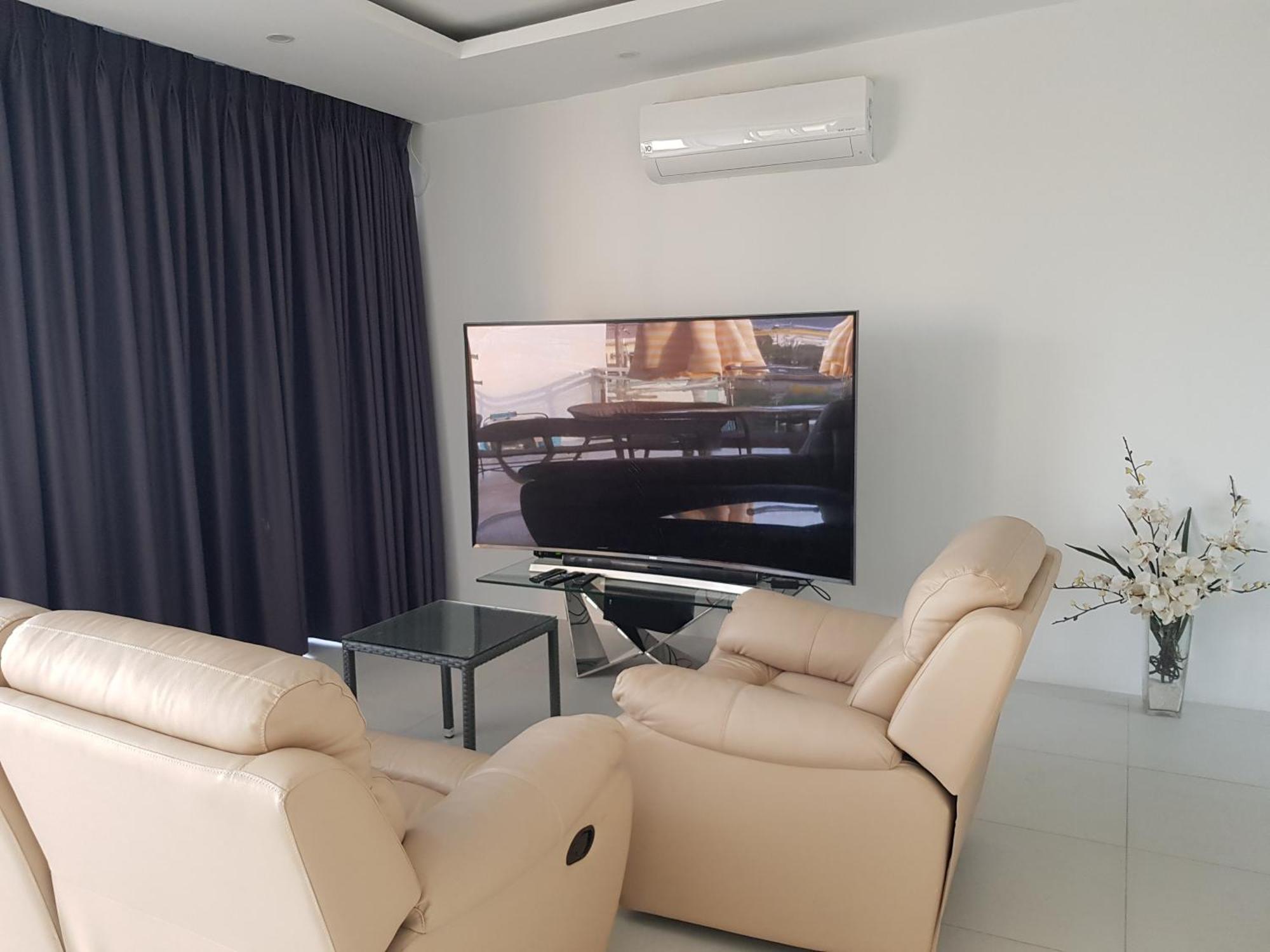 Chequers Suites Subic Bay Olongapo Eksteriør bilde