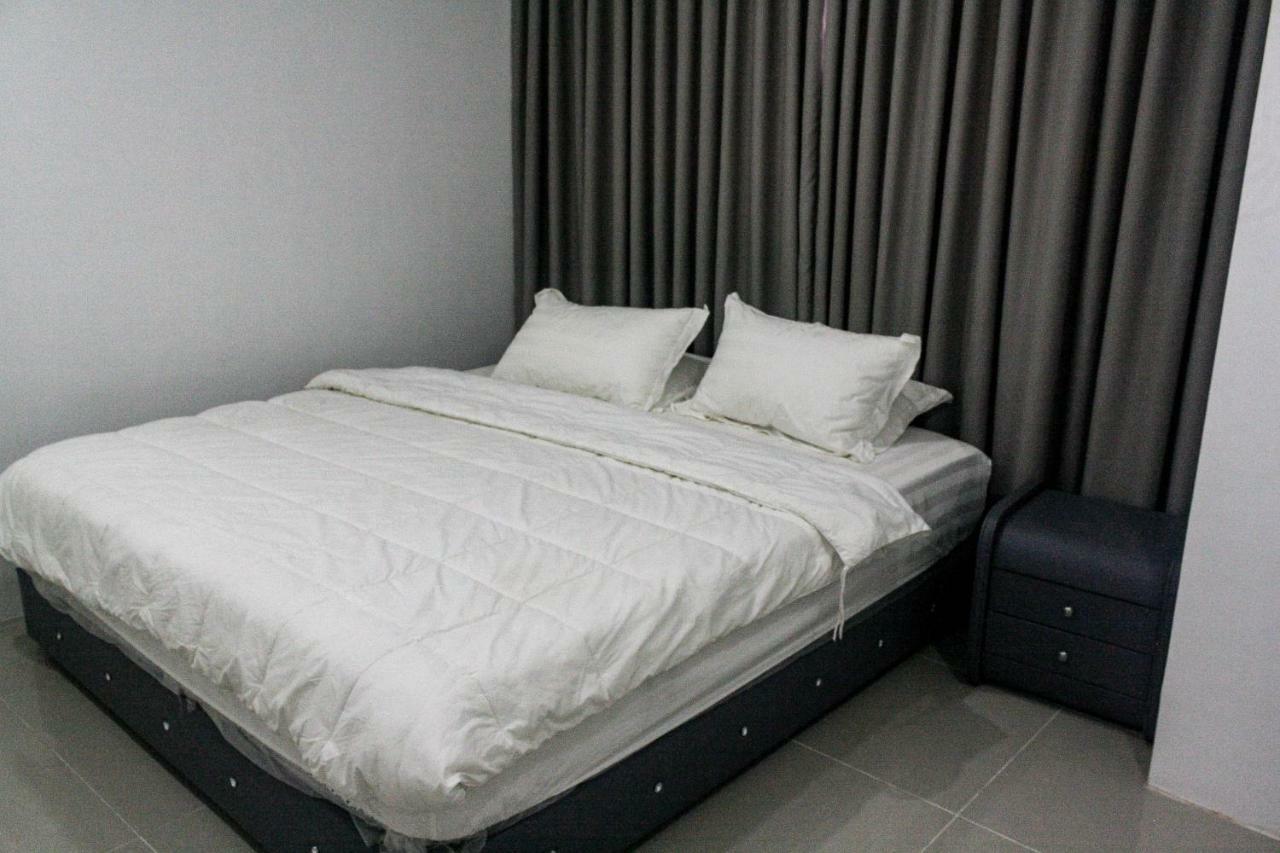Chequers Suites Subic Bay Olongapo Eksteriør bilde